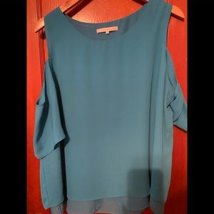 Violet & Claire Cold Shoulder Top - XL
